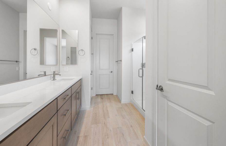 Furnished interior view inside a new home in Legado West, Queen Creek (Image 12).