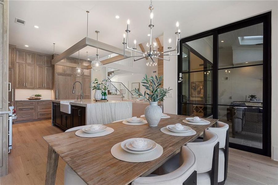 Furnished interior view inside a new home in , Alpharetta (Image 19).