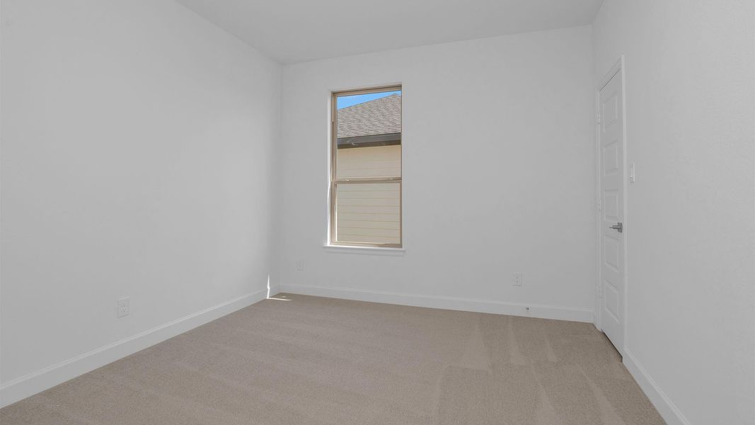 Spacious, unfurnished interior of a new home in Cross Creek West 55', Fulshear (Image 9). Spacious, unfurnished interior of a new home in Cross Creek West 55', Fulshear (Image 9).