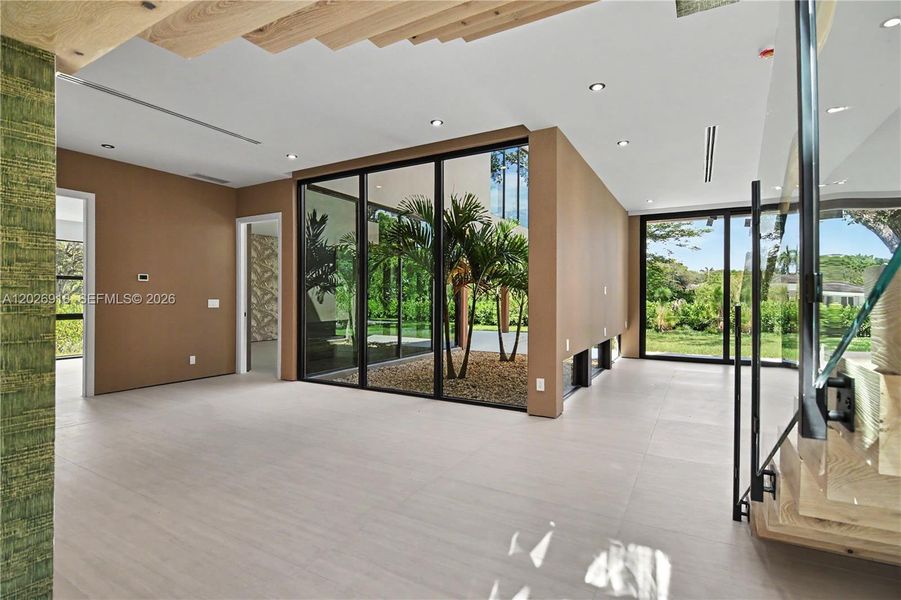 Image 38 of a home in .