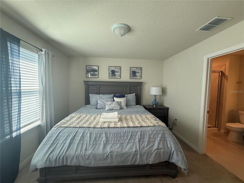 Furnished interior view inside a new home in Windsor Cay Resort, Clermont (Image 5).