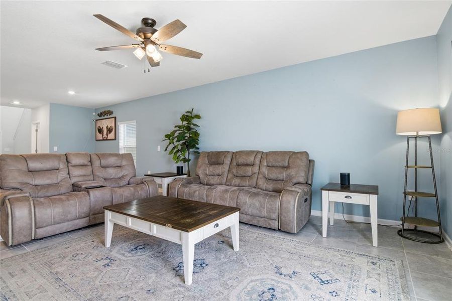Furnished interior view inside a new home in Wellness Ridge, Clermont (Image 16).