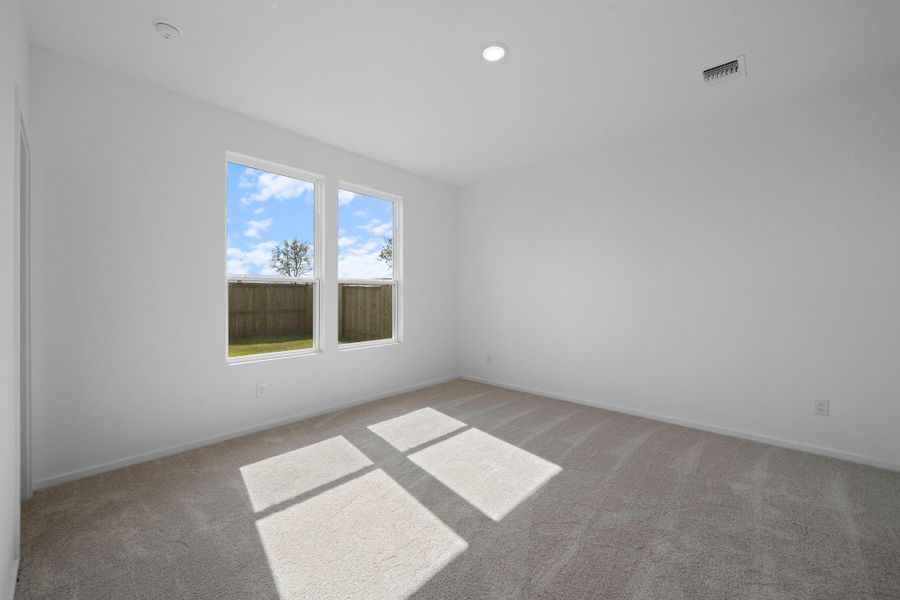 Spacious, unfurnished interior of a new home in Stokesbury, Waller (Image 7). Spacious, unfurnished interior of a new home in Stokesbury, Waller (Image 7).