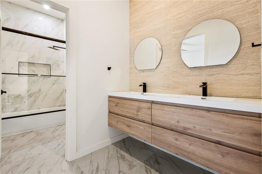 Furnished interior view inside a new home in , Atlanta (Image 6). Furnished interior view inside a new home in , Atlanta (Image 6).