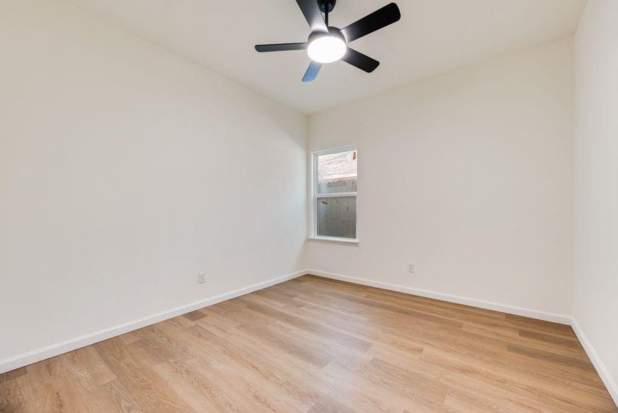 Spacious, unfurnished interior of a new home in , White Settlement (Image 19).