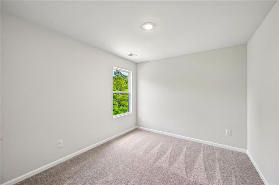 Spacious, unfurnished interior of a new home in Neely Farm, Covington (Image 27).