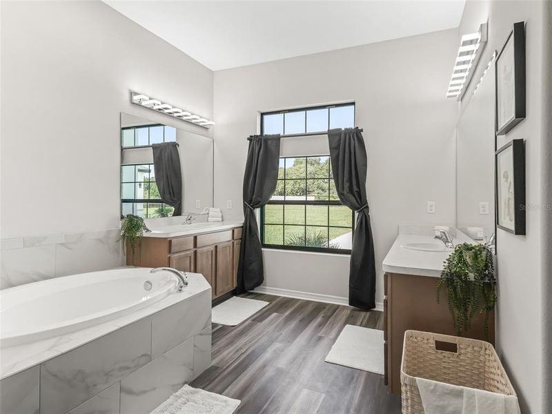 Furnished interior view inside a new home in , Ocala (Image 64).