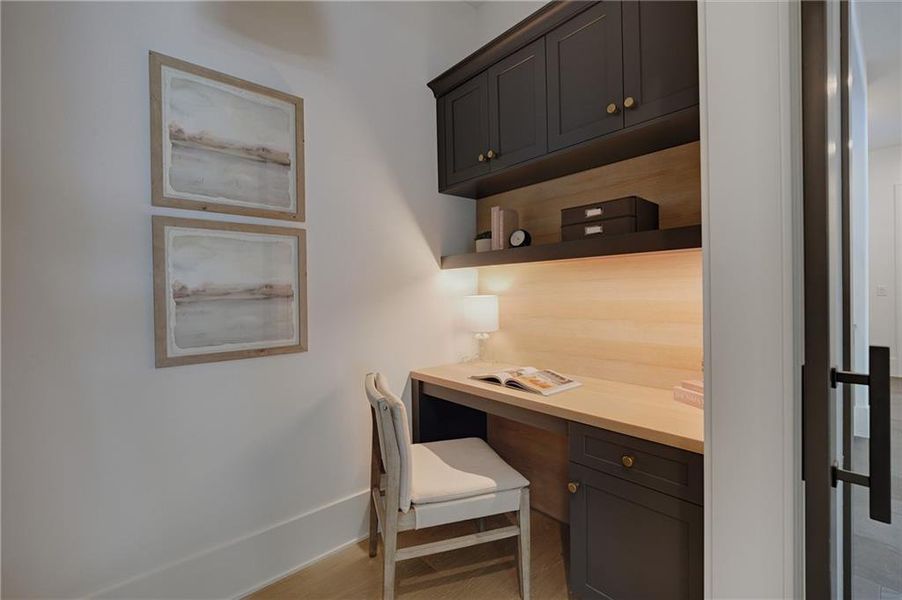 Furnished interior view inside a new home in , Alpharetta (Image 18).
