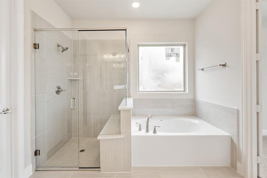 Furnished interior view inside a new home in Sunrise at Garden Valley 60-79, Waxahachie (Image 10). Furnished interior view inside a new home in Sunrise at Garden Valley 60-79, Waxahachie (Image 10).