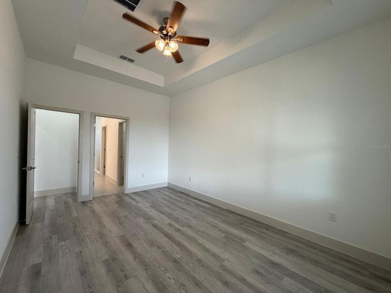 Spacious, unfurnished interior of a new home in , North Port (Image 35).