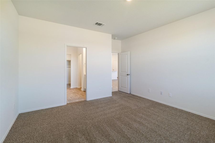 Spacious, unfurnished interior of a new home in Marigold, Uhland (Image 11). Spacious, unfurnished interior of a new home in Marigold, Uhland (Image 11).