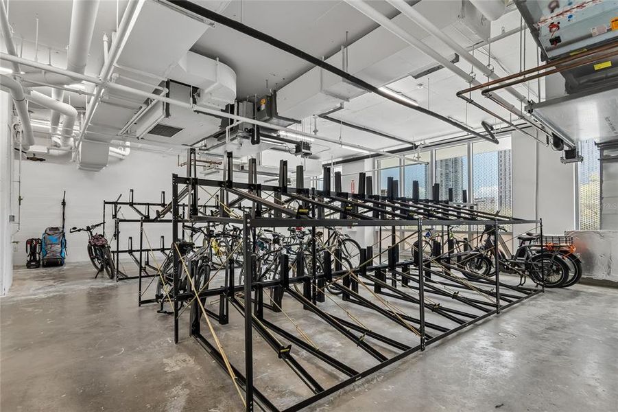 Community amenities in , St. Petersburg (Image 75).