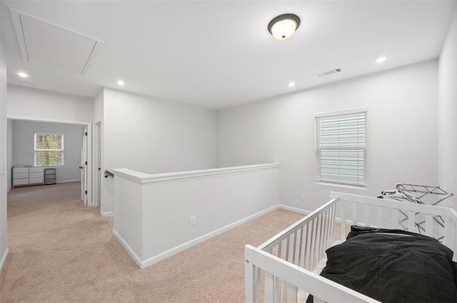 Spacious, unfurnished interior of a new home in Enclave at Edgewater, Holly Springs (Image 24).