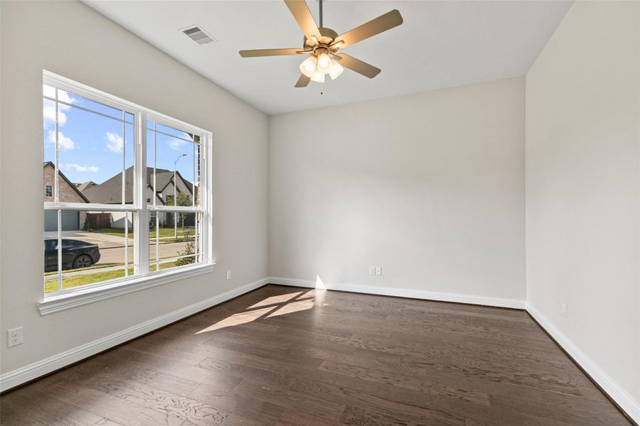 Spacious, unfurnished interior of a new home in Brookewater, Rosenberg (Image 25). Spacious, unfurnished interior of a new home in Brookewater, Rosenberg (Image 25).