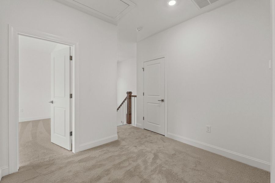 Spacious, unfurnished interior of a new home in Creek Pointe, Moncks Corner (Image 44). Spacious, unfurnished interior of a new home in Creek Pointe, Moncks Corner (Image 44).