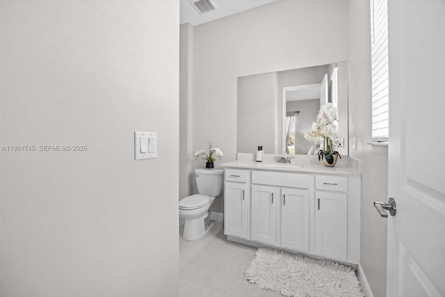 Furnished interior view inside a new home in Veranda Preserve, Port St. Lucie (Image 31).