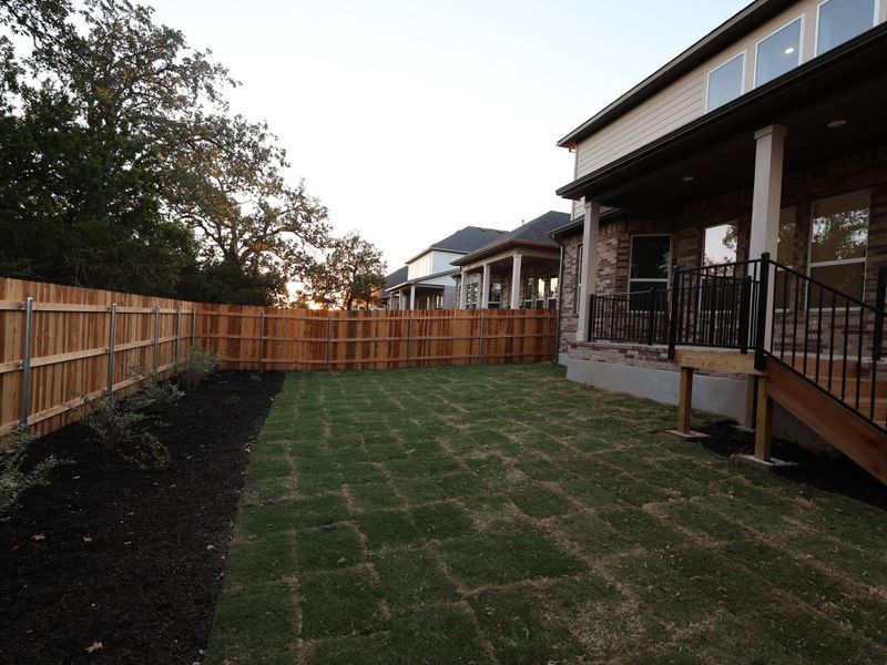 Exterior details and patio area of a home in Edgewood, Leander (Image 4).
