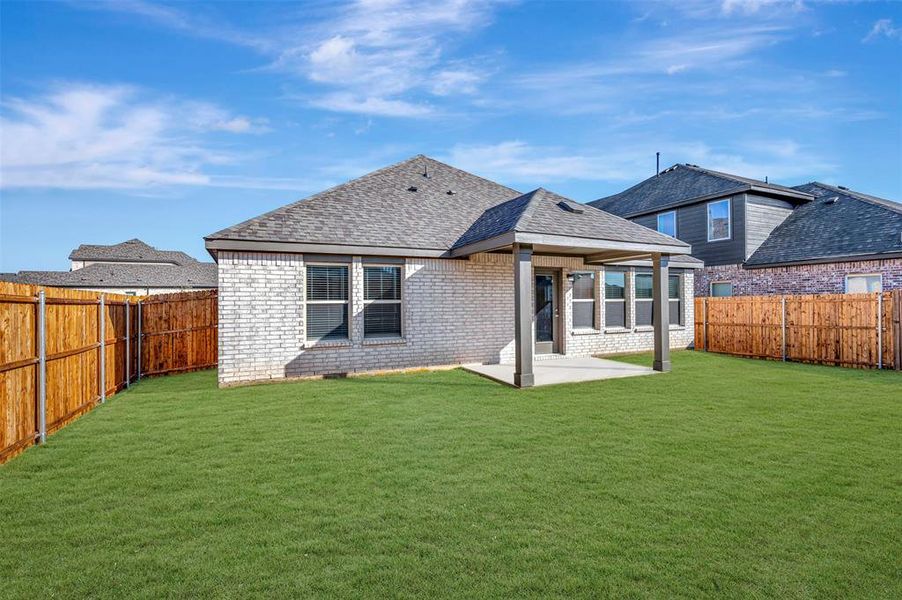 Exterior details and patio area of a home in Sagebrook, Argyle (Image 3). Exterior details and patio area of a home in Sagebrook, Argyle (Image 3).