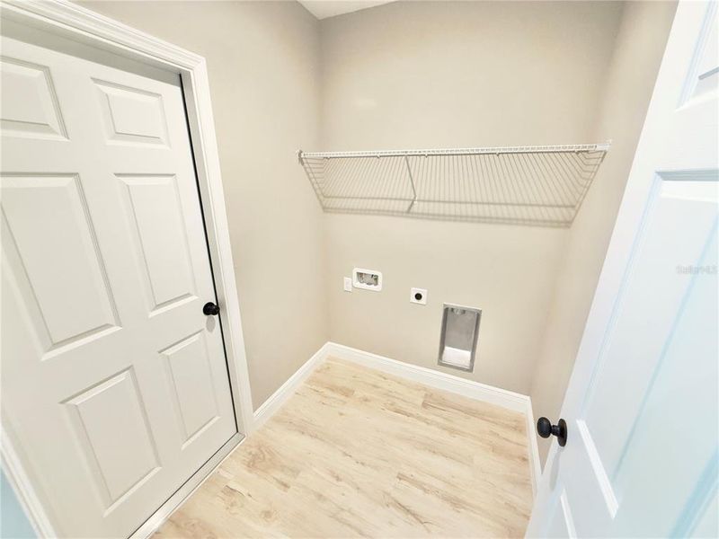 Furnished interior view inside a new home in , Port Charlotte (Image 13).