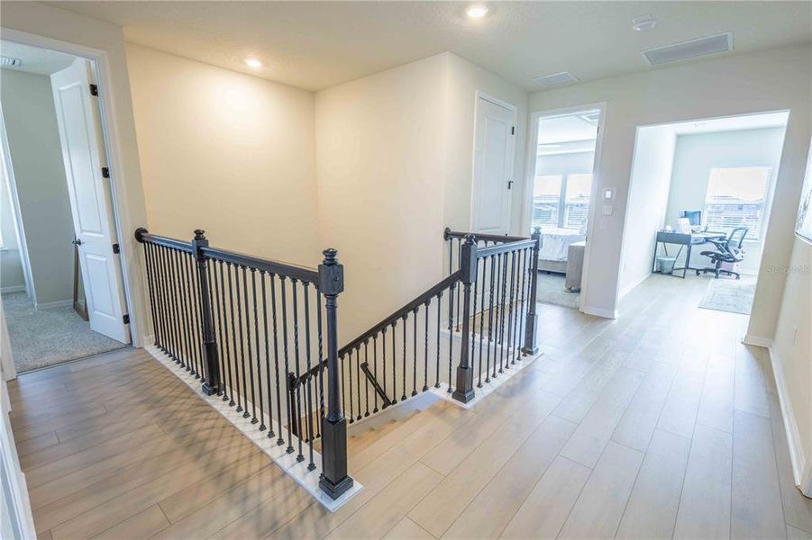 Spacious, unfurnished interior of a new home in Parkview Reserve, Orlando (Image 25). Spacious, unfurnished interior of a new home in Parkview Reserve, Orlando (Image 25).