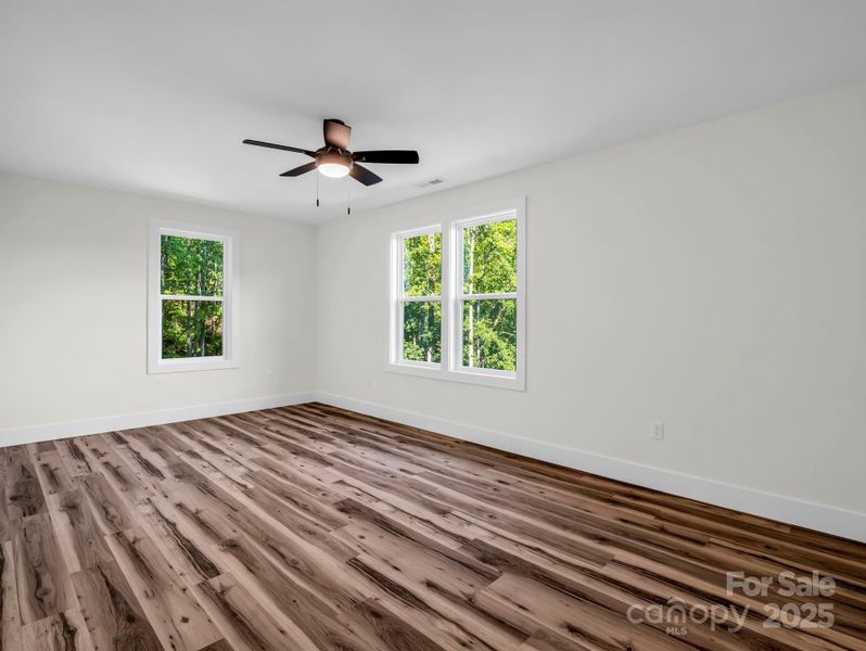 Spacious 3rd Bedroom