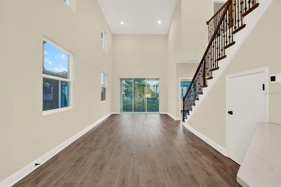 Spacious, unfurnished interior of a new home in The Towns At Long Bayou, Seminole (Image 19).
