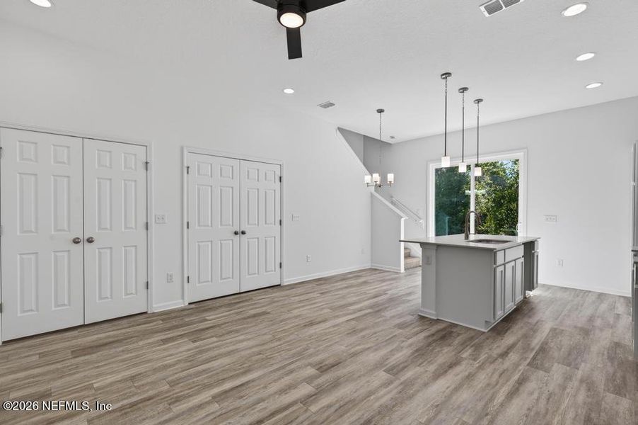 Spacious, unfurnished interior of a new home in , Jacksonville (Image 49).
