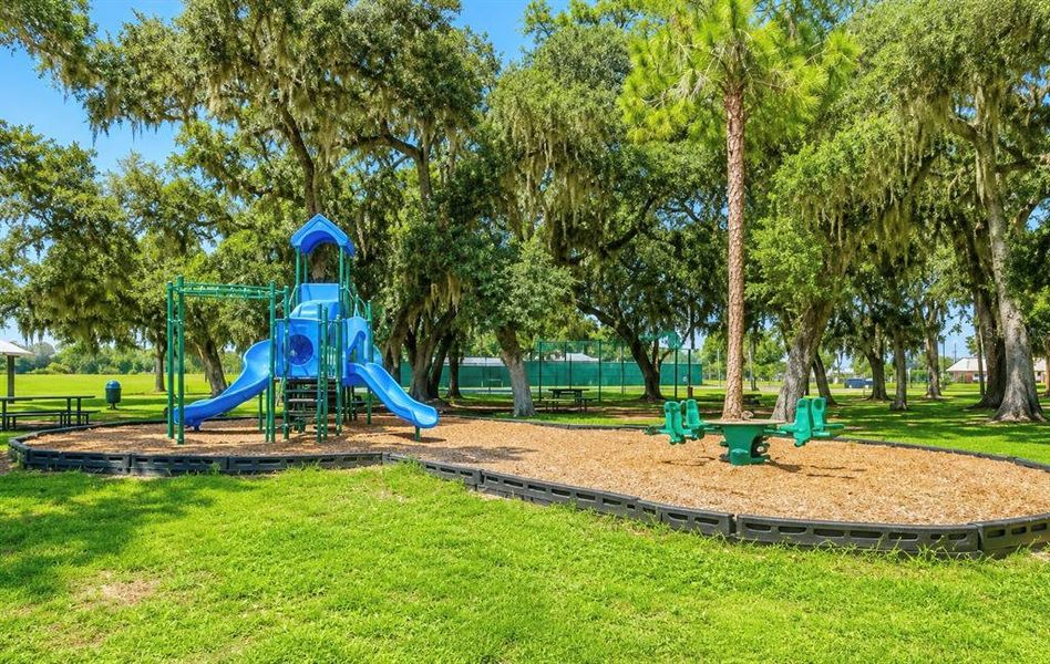 Community amenities in , Sebring (Image 29).