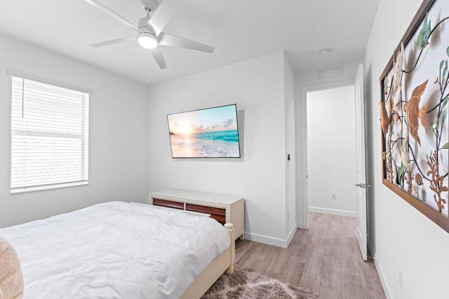 24-web-or-mls-A7404083