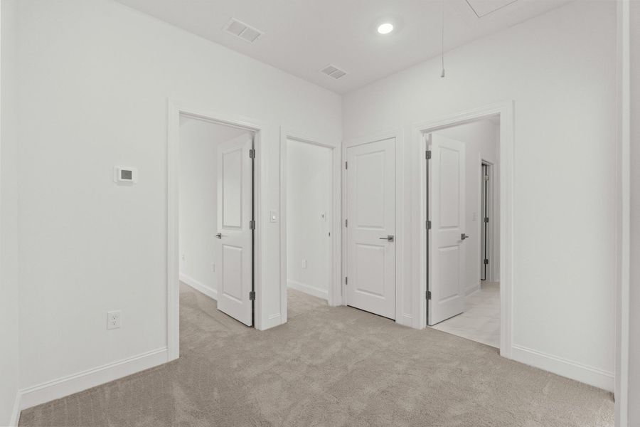 Spacious, unfurnished interior of a new home in Creek Pointe, Moncks Corner (Image 45). Spacious, unfurnished interior of a new home in Creek Pointe, Moncks Corner (Image 45).