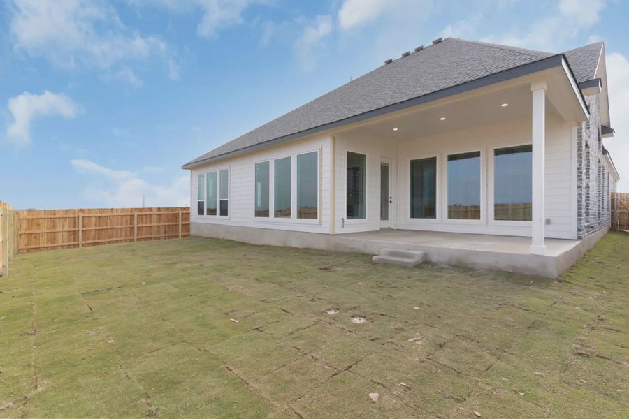 Representative exterior details of a home built from the Drios by Chesmar Homes in Berry Creek Highlands, Georgetown (Image 20).
