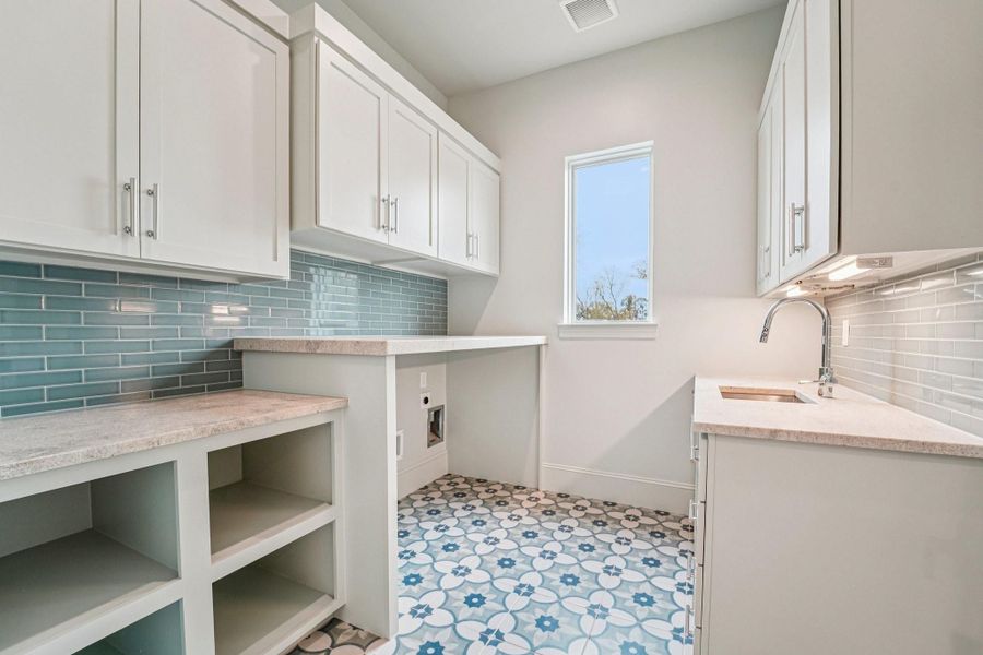 Furnished interior view inside a new home in , Houston (Image 27).