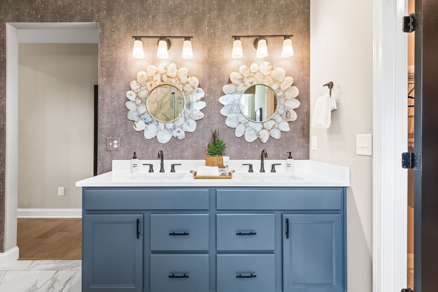 Representative furnished interior of a home built from the Maxwell by Fischer Homes in Easton Park, Dallas (Image 33).