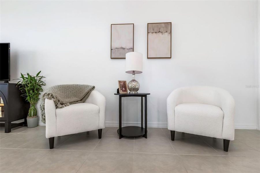 Furnished interior view inside a new home in , Land O' Lakes (Image 36).