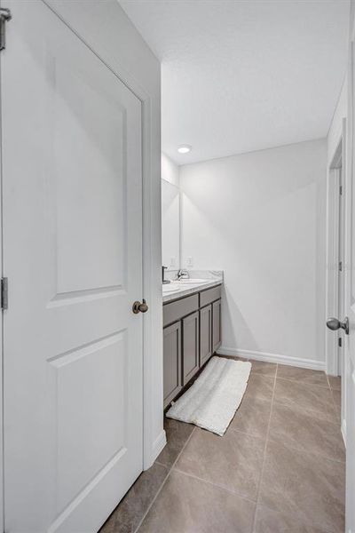 Furnished interior view inside a new home in , Tampa (Image 45).