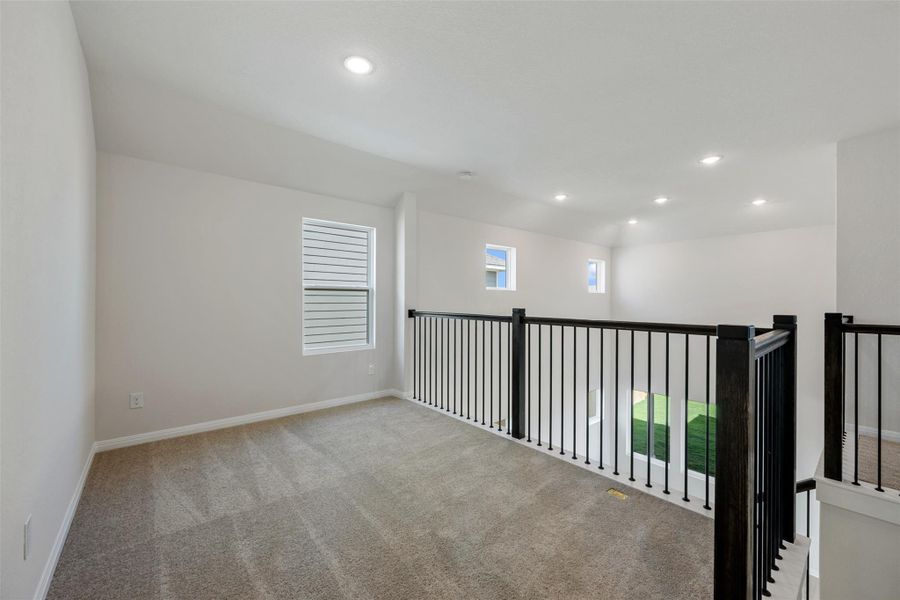 Representative images and renderings are for illustrative purposes. Actual structural options and design finishes of home may vary.