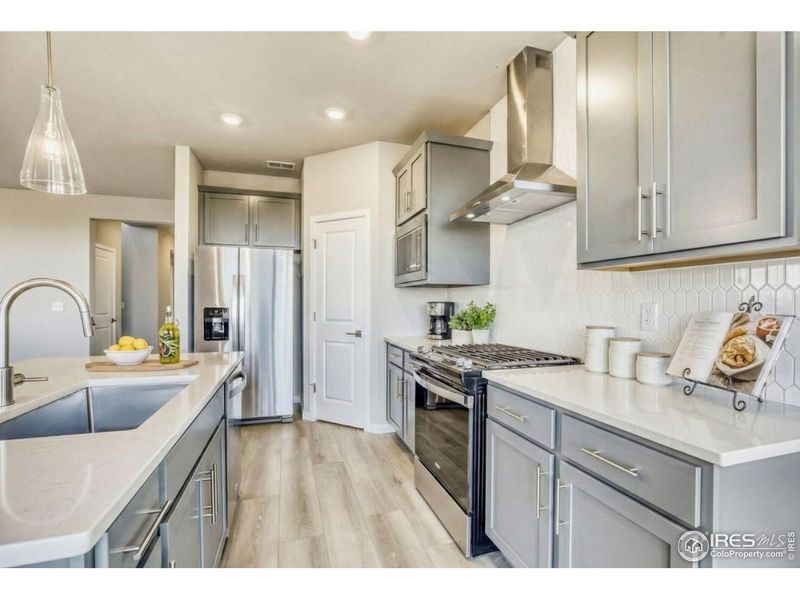 Furnished interior view inside a new home in Hidden Creek, Frederick (Image 9).