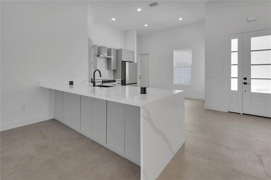 Furnished interior view inside a new home in , Deland (Image 9).
