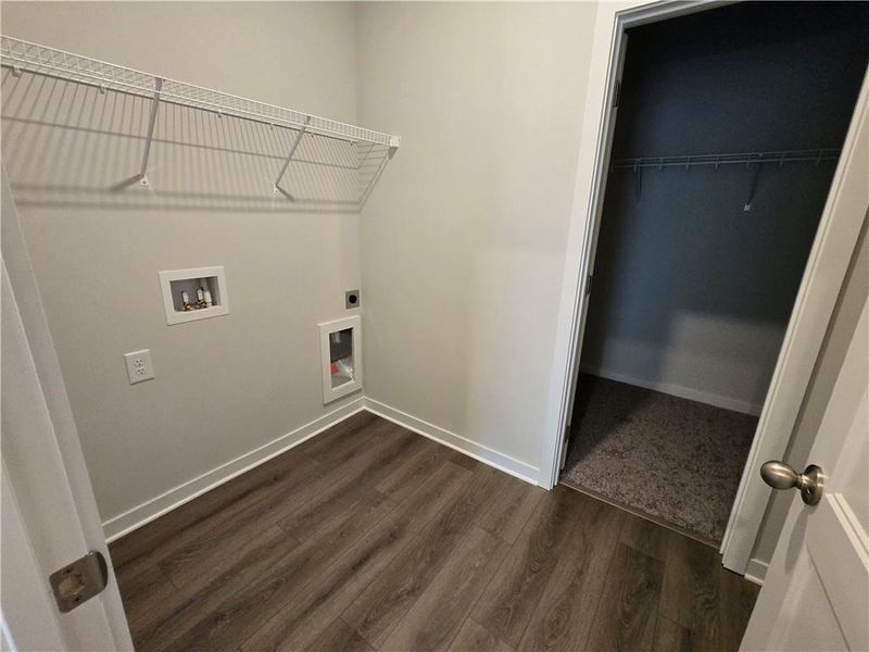 Spacious, unfurnished interior of a new home in Pinecrest Ridge, Dacula (Image 17).