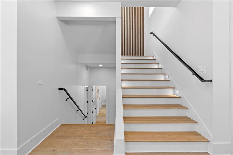 Spacious, unfurnished interior of a new home in , Atlanta (Image 103). Spacious, unfurnished interior of a new home in , Atlanta (Image 103).