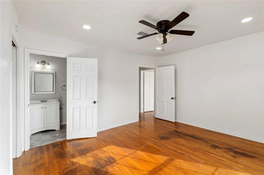 Spacious, unfurnished interior of a new home in , Brownwood (Image 26).
