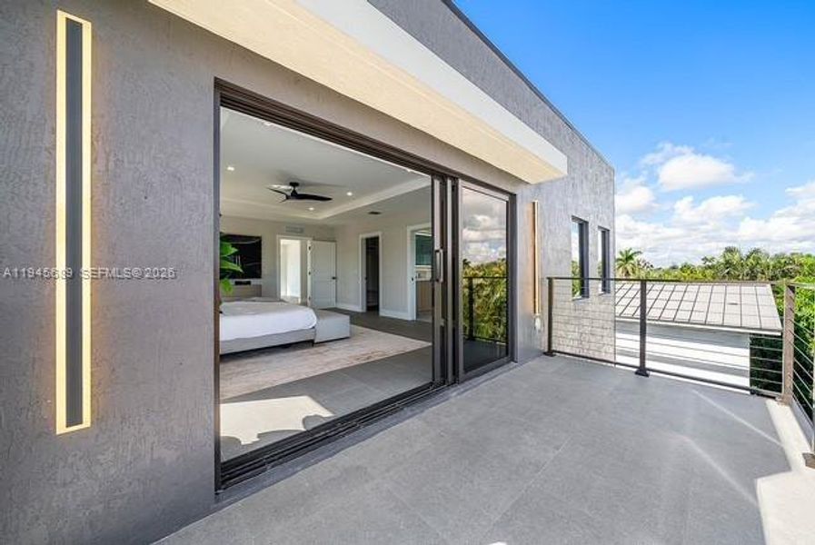 Exterior details and patio area of a home in , Pompano Beach (Image 28). Exterior details and patio area of a home in , Pompano Beach (Image 28).