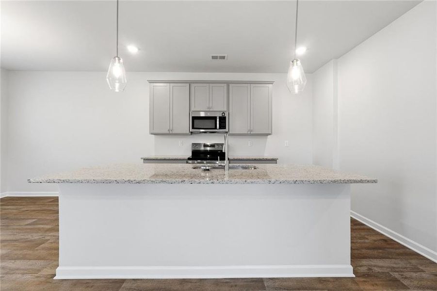 Furnished interior view inside a new home in Concord Oaks, Powder Springs (Image 4).