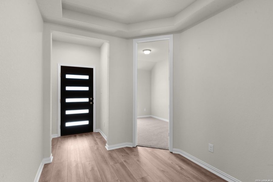 Spacious, unfurnished interior of a new home in Clear Creek, New Braunfels (Image 12).