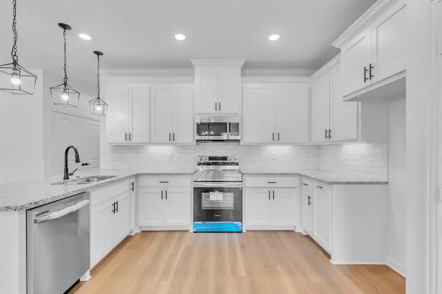 Furnished interior view inside a new home in , Tyler (Image 7).