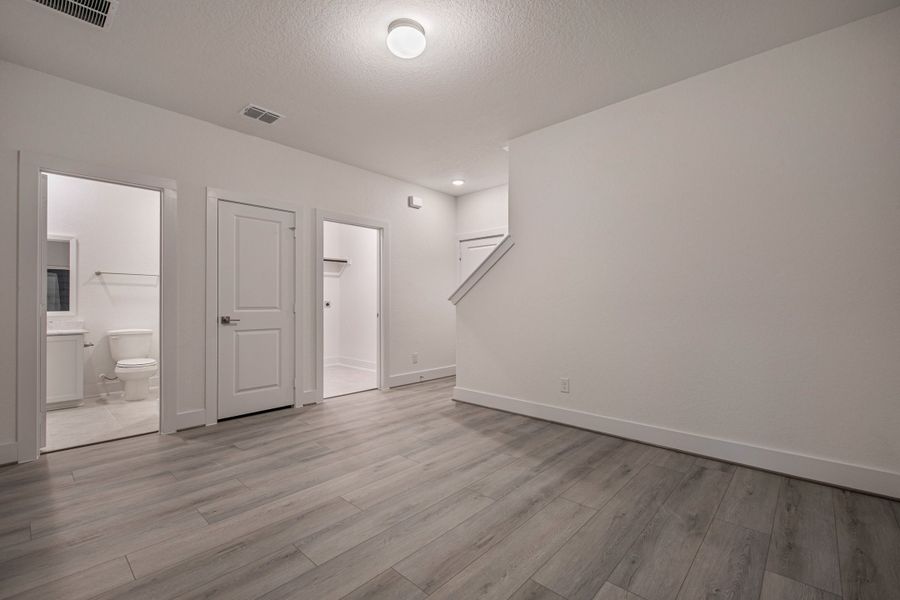 Image 37 of a home in Villamanta.