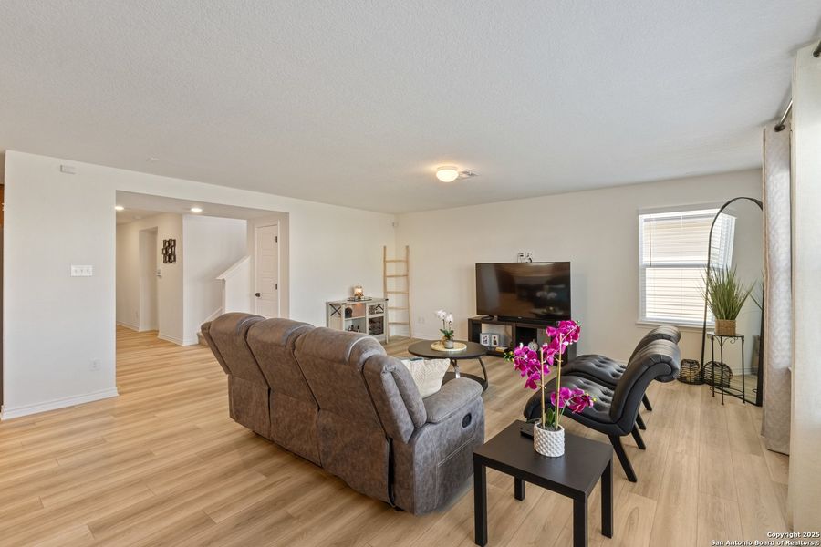 Furnished interior view inside a new home in Champions Landing, San Antonio (Image 22). Furnished interior view inside a new home in Champions Landing, San Antonio (Image 22).