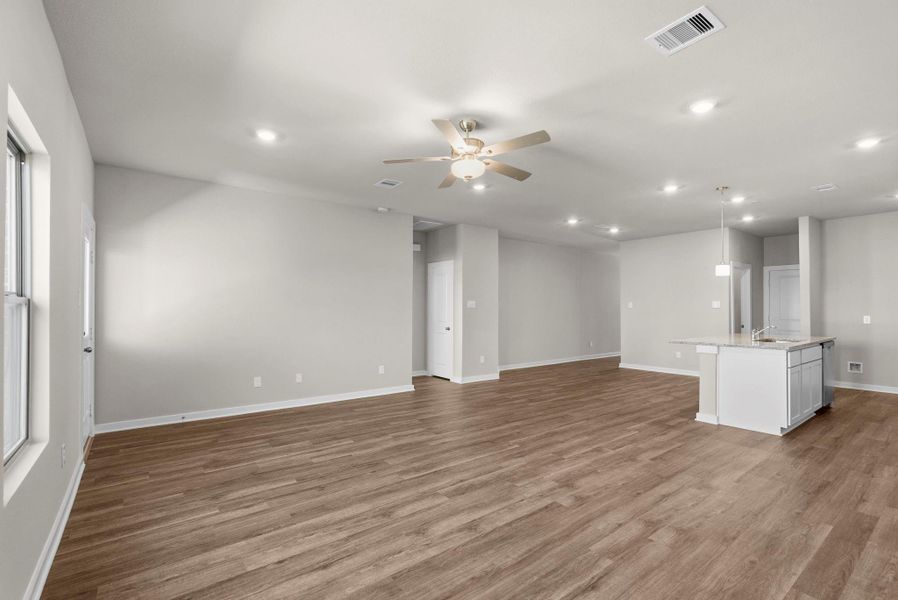 Spacious, unfurnished interior of a new home in Windrose Green, Angleton (Image 28).