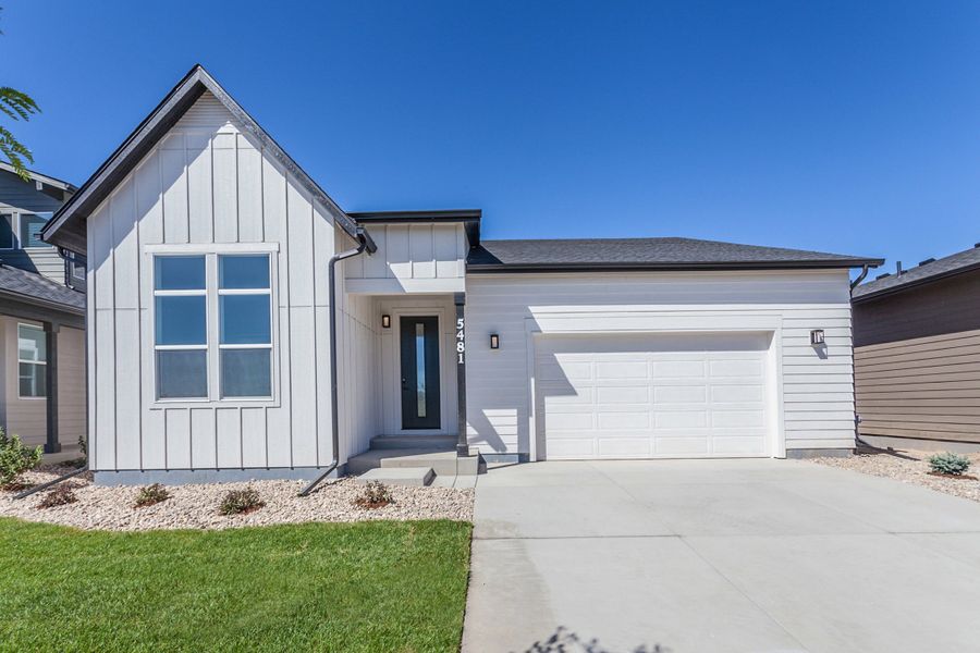 Representative exterior photo of a completed home built from the Morrison by Hartford Homes in Prairie Song, Windsor, CO (Image 33).