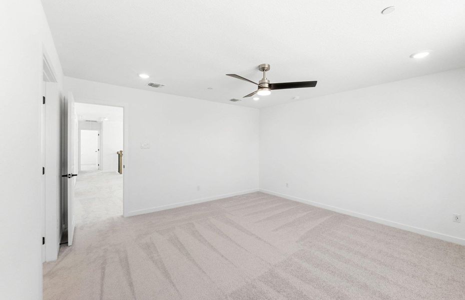 Spacious, unfurnished interior of a new home in Monarch on Main, Round Rock (Image 23).
